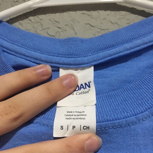 NWOT blue t-shirt - Picture 3 of 4